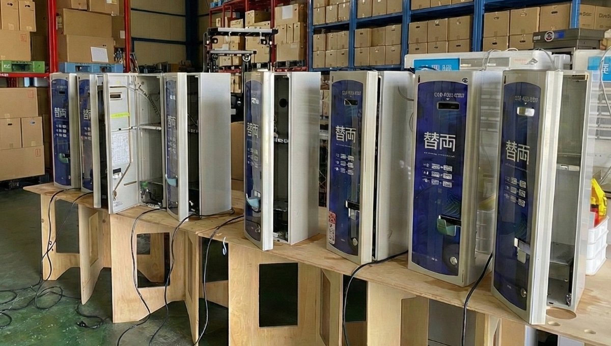 グローリー新札対応両替機・ERD-20Q