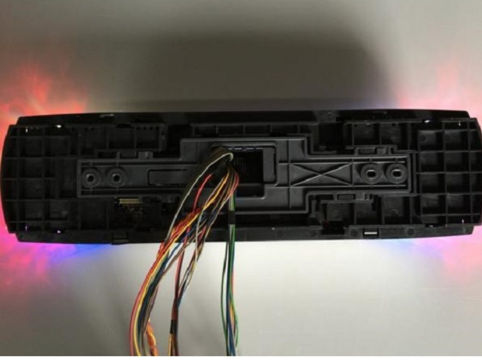 ワンエーアリヤの背面